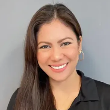 Profile photo of agent Ma. Josefina Navarro